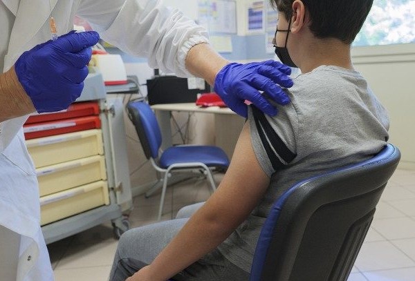 L’alternanza scuola-lavoro nella strategia del potere vaccinista